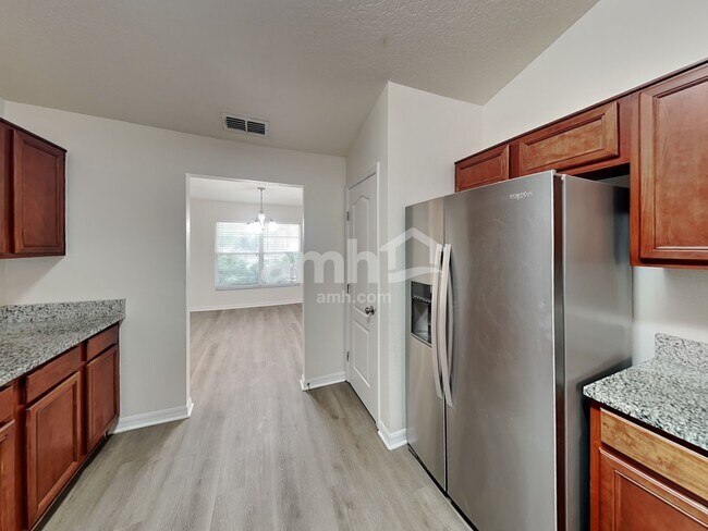 Building Photo - 1221 Mt McKinley Ct