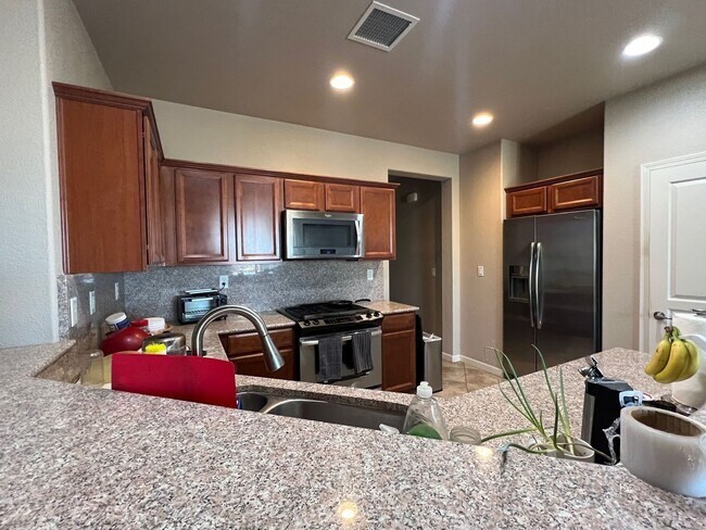 Foto del edificio - Del Webb Home Available