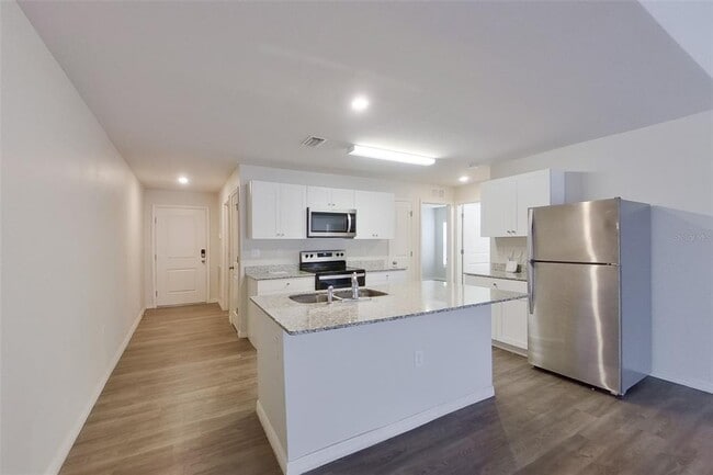 Building Photo - 18318 Gibraltar Ln