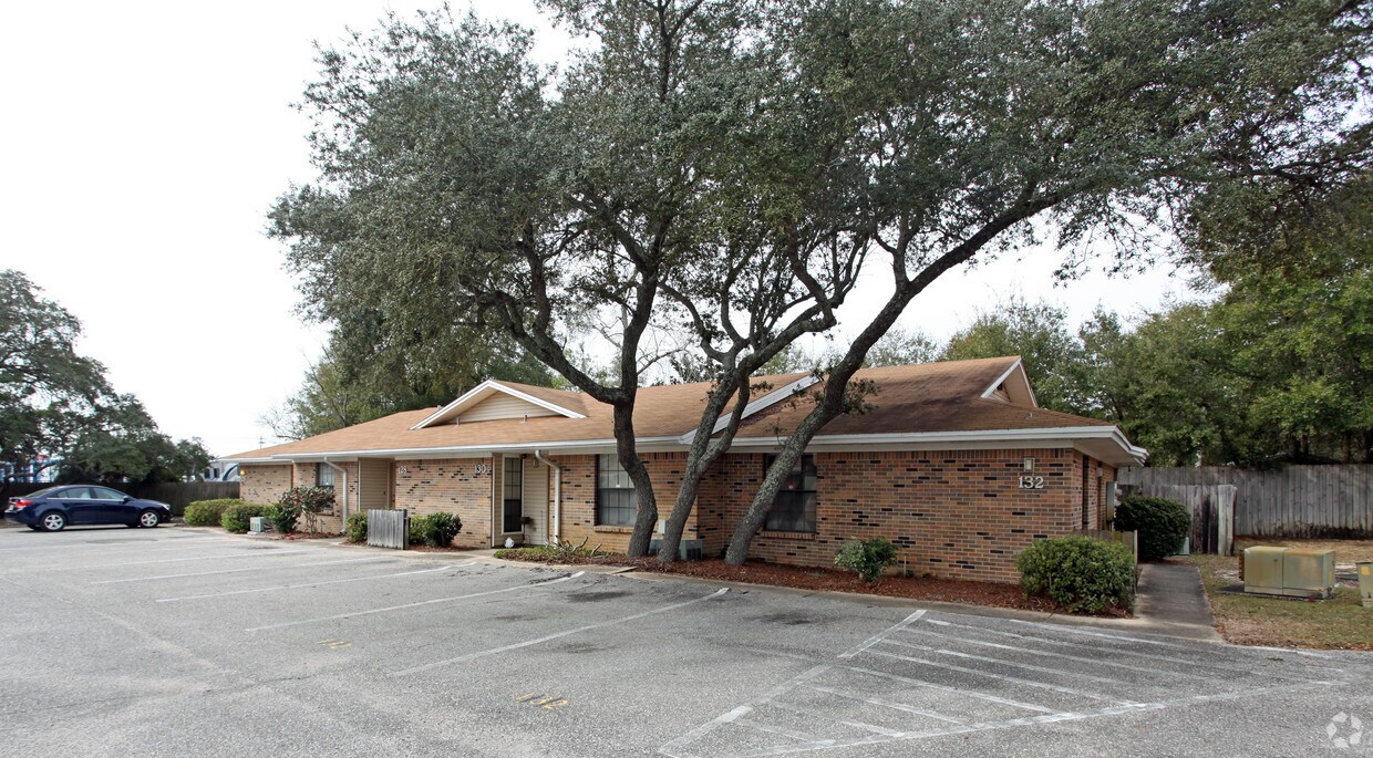 Classic Manor Townhouses Fort Walton Beach, FL