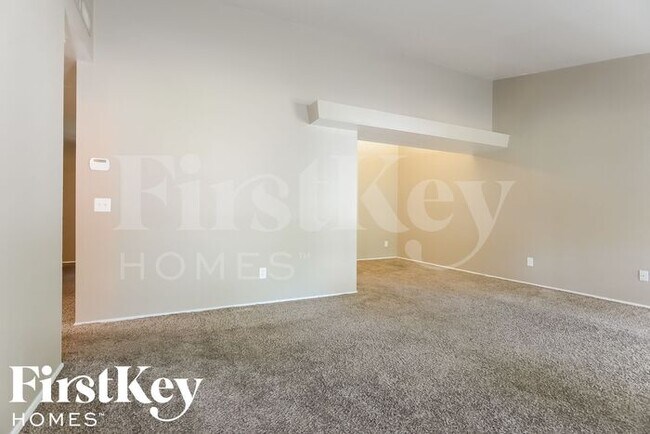 Foto del edificio - 3060 Blackwood Dr