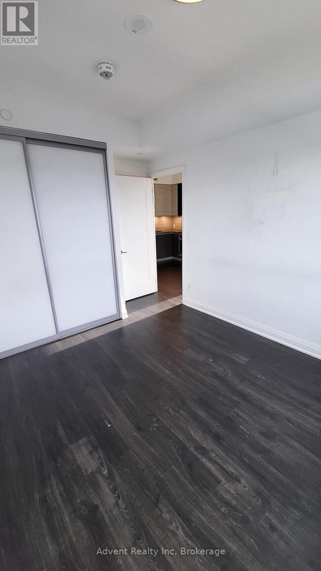 Building Photo - 398 Hwy 7