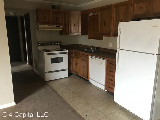 Building Photo - 250 Apple Tree Ct