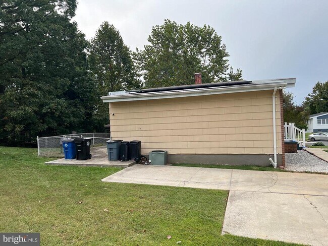 Building Photo - 8503 Stevenswood Rd