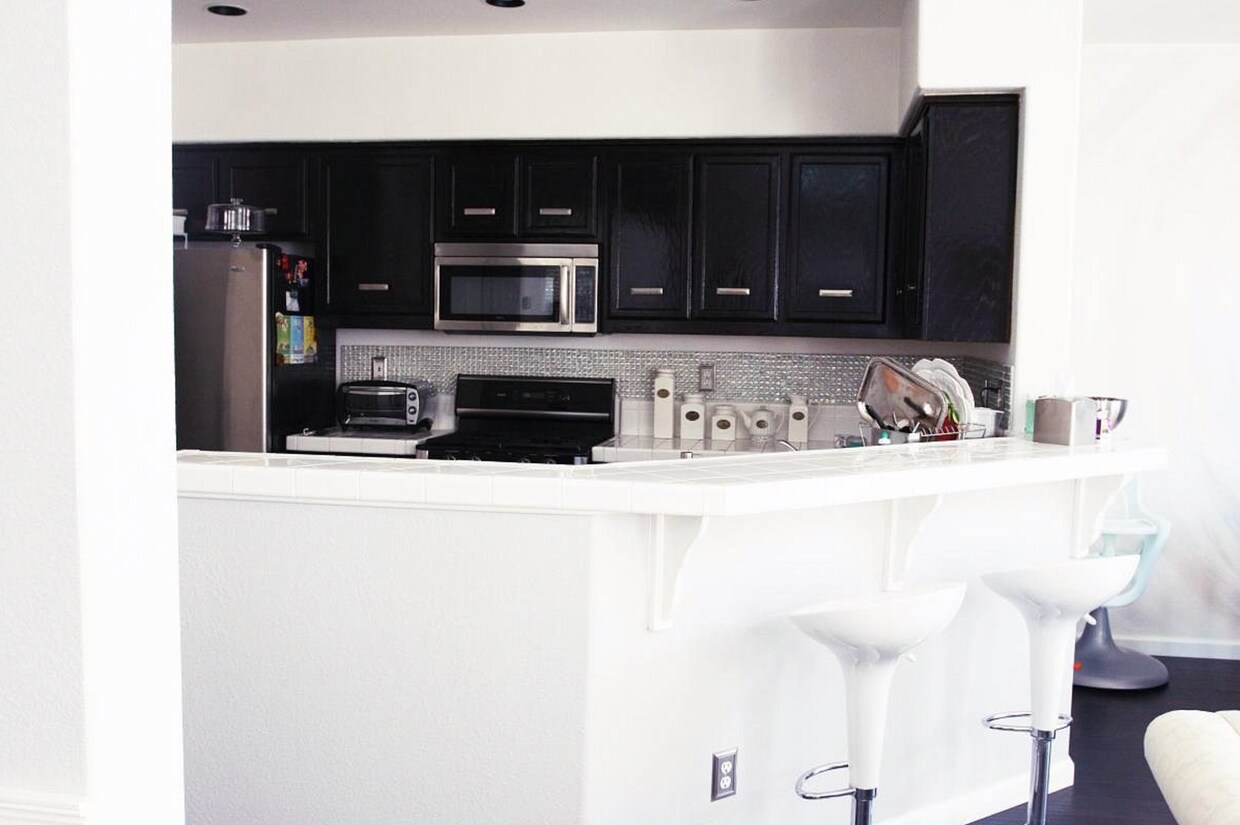 Building Photo - 866 Almaden Ct