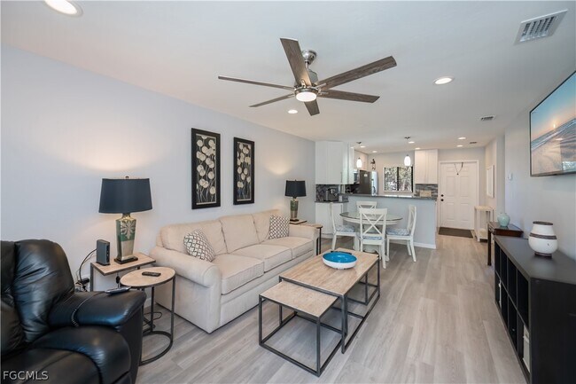 Foto del edificio - 4790 S Cleveland Ave