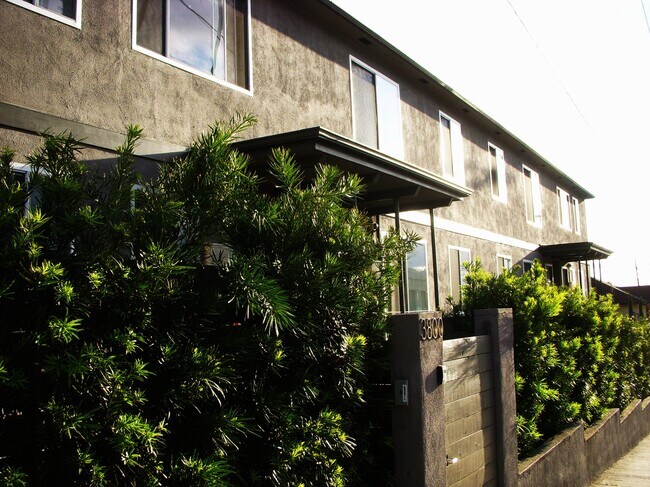 Foto del edificio - 3804 Clinton St