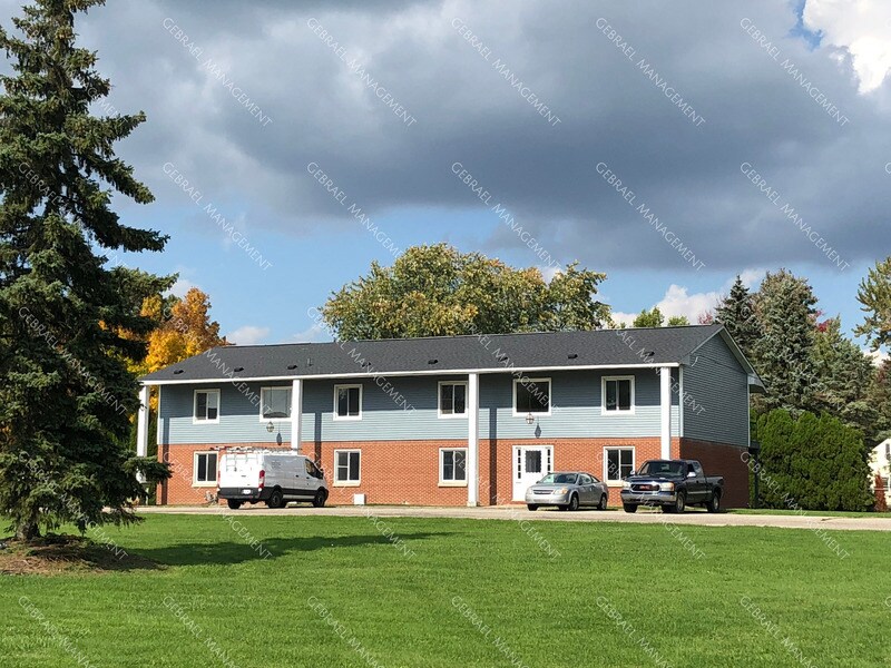 Primary Photo - 9247 N Saginaw Rd