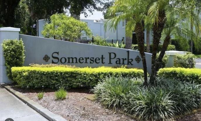 Foto del edificio - 2835 Somerset Park Dr