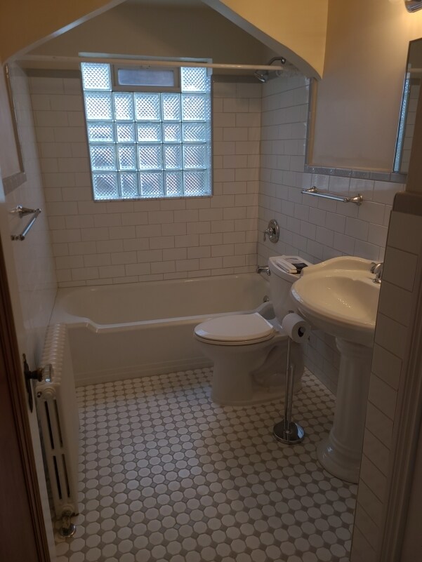 Foto del edificio - 234 Woolper Ave