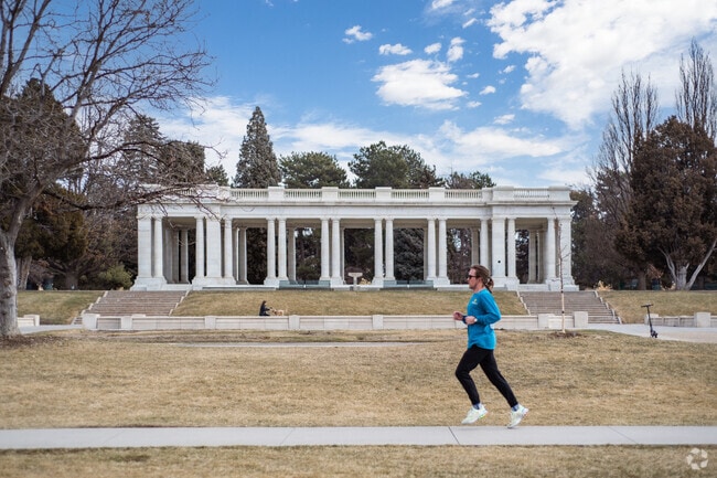 Cheesman Park Memorial runner for daily exercise.