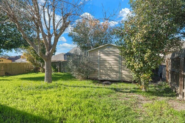 Foto del edificio - 1634 Sunblossom Cir