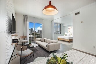 Building Photo - 2275 Biscayne Blvd