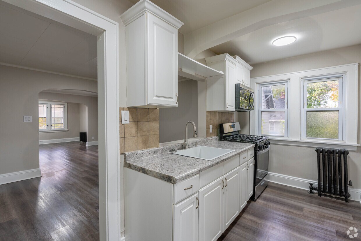 Foto principal - 833 Brown St