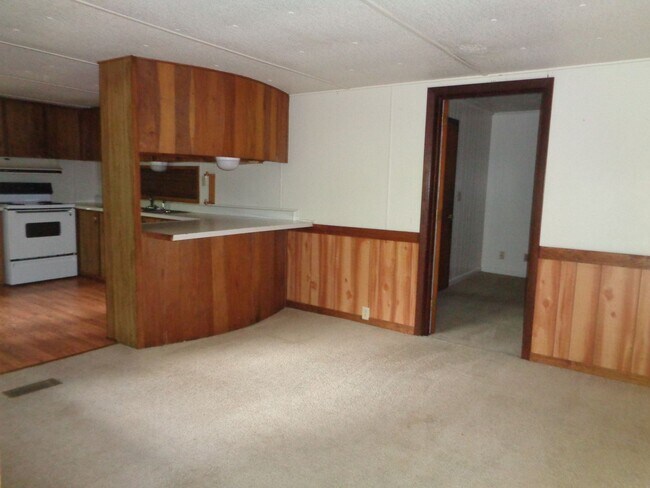 Building Photo - 199 Hidden Valley Cir