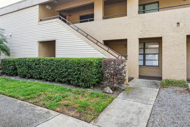 Foto del edificio - 7858 Niagara Ave