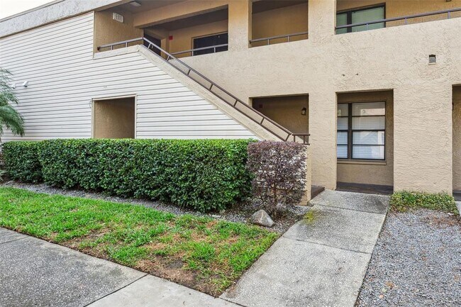 Building Photo - 7858 Niagara Ave