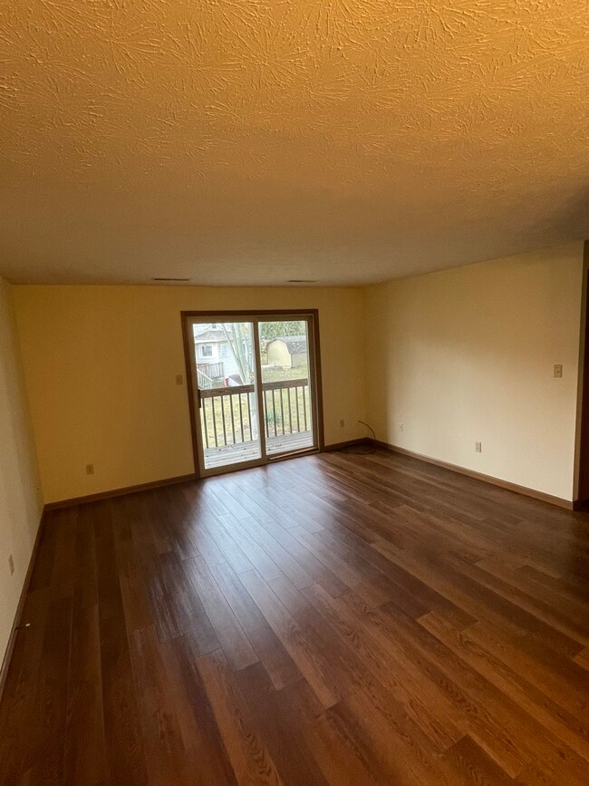 Living Room - 206 Park Dr