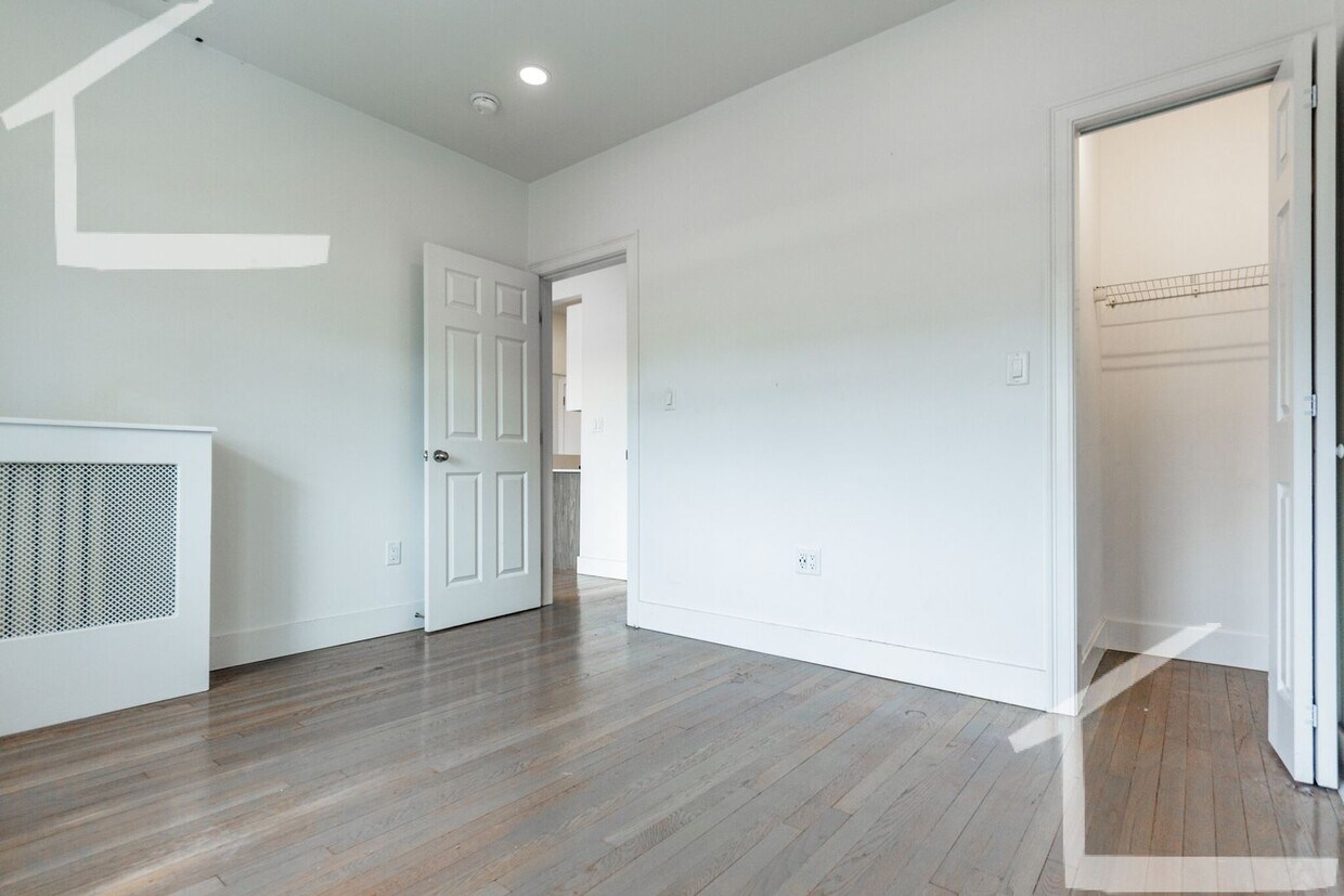 Primary Photo - 2 Bedroom