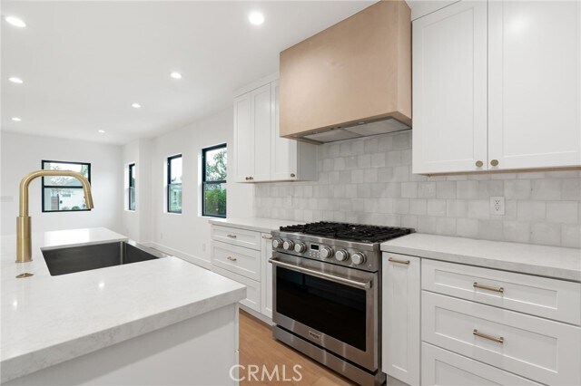 Foto del edificio - 8334 Winsford Ave