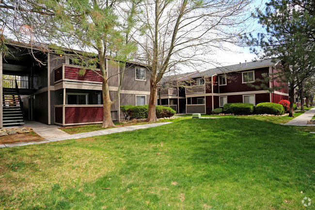 Foto del edificio - Rosewood Park Apartments