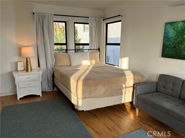 Foto del edificio - 2127 S Coast Hwy