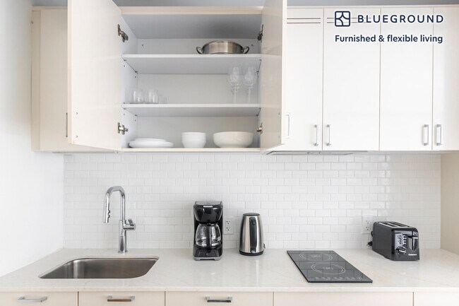 Foto del edificio - 266 W 96th St