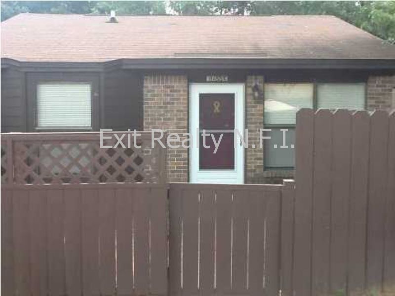 Primary Photo - 6188 Wooded Way