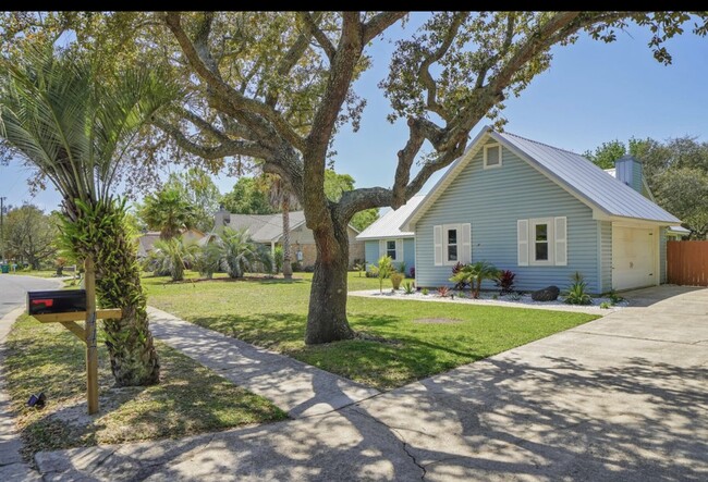 Foto del edificio - 447 Fleshman Dr