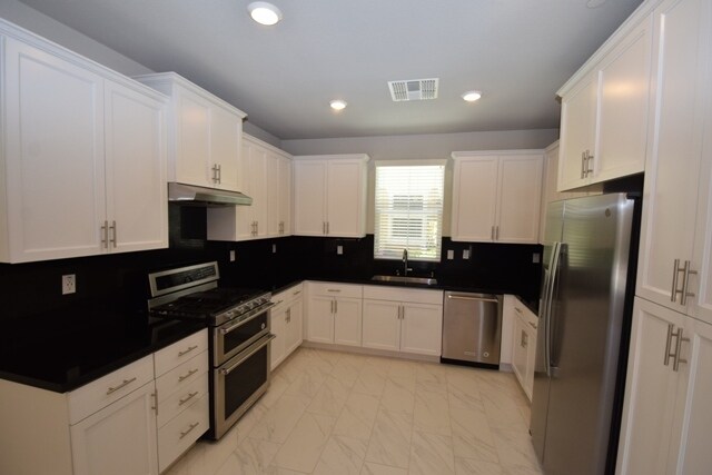 Building Photo - 1112 Veranda Ct