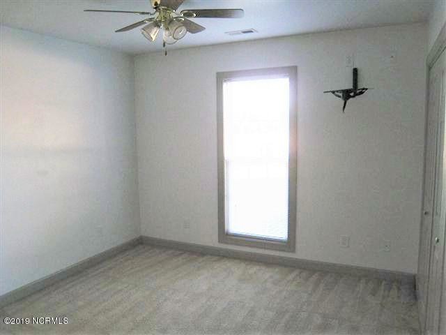 Building Photo - 141 Starling Rd
