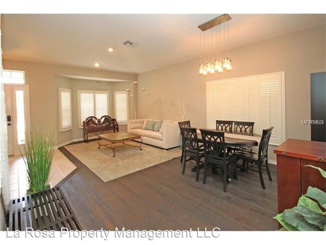 Building Photo - 4 br, 2.5 bath House - 5031 TERRA VISTA WAY