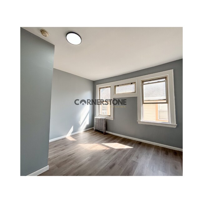 Foto del edificio - 16 Crescent Ave