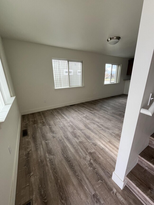 Building Photo - 2749 Marlisa Ln