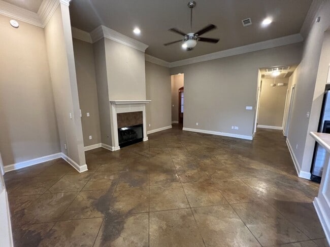 Building Photo - 2568 Middletowne Dr