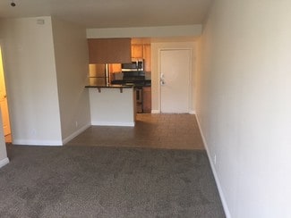 Building Photo - 5540 Lindo Paseo