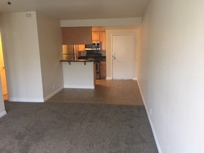 Building Photo - 5540 Lindo Paseo