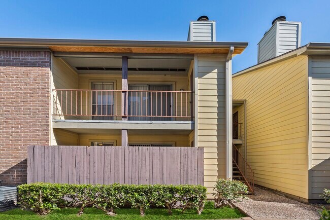 Foto del edificio - 9350 Country Creek St