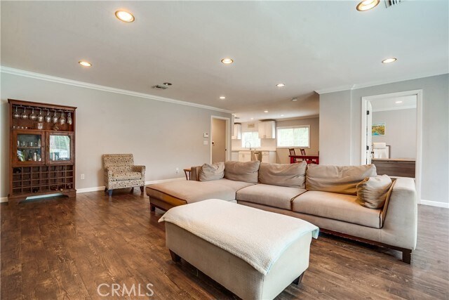 Building Photo - 21321 Velicata St