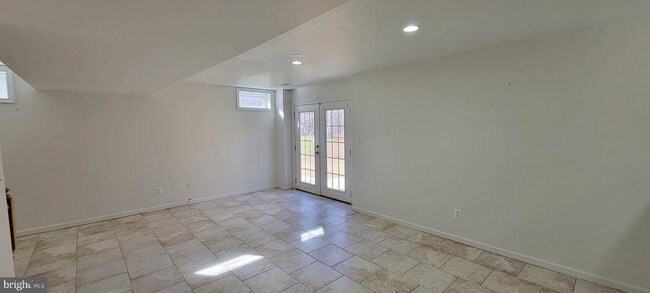 Foto del edificio - 17680 Avenel Ln