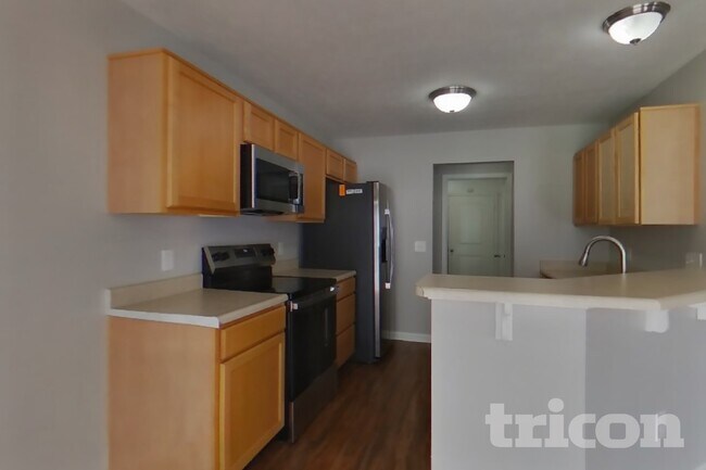 Foto del edificio - 8183 Dartmoth Ln