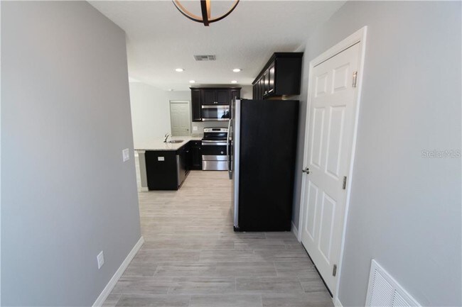 Building Photo - 2625 Glenlock Ct
