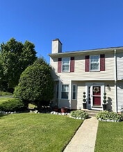 Building Photo - 850 Medinah Cir