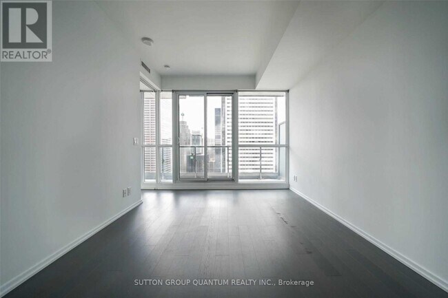 Photo du bâtiment - 70 Temperance St