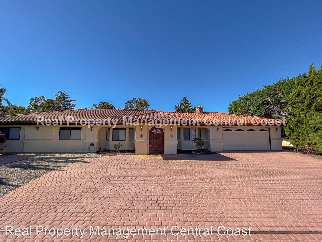 Primary Photo - 3 br, 2 bath House - 324 Oro Drive
