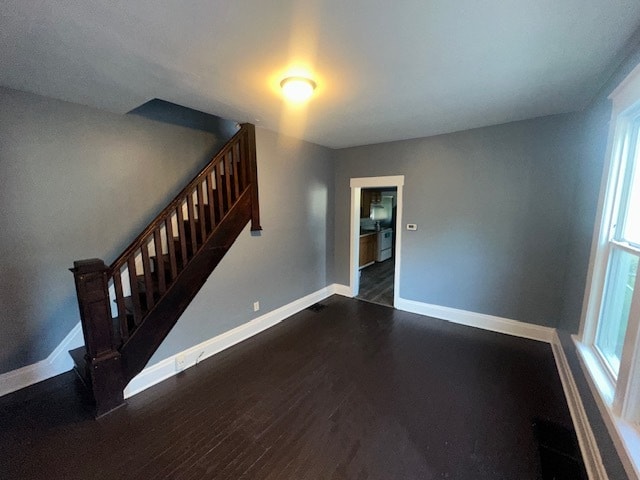 Building Photo - 1569 Aberdeen Ave