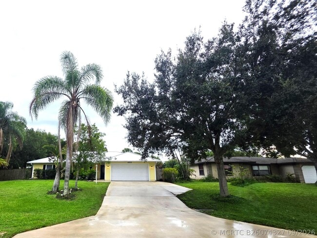 Building Photo - 6707 Coquina Ave