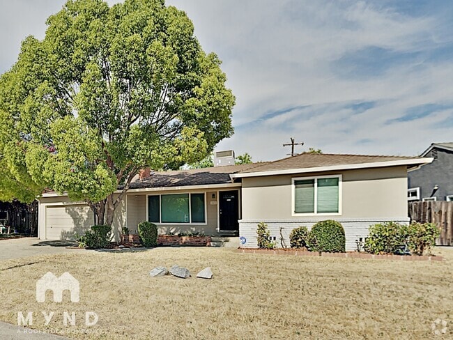 Building Photo - 2428 Drayton Dr