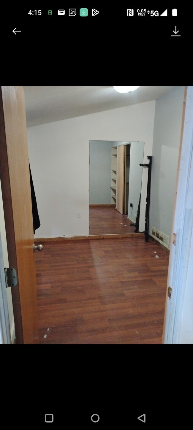 Foto del edificio - 4900 Parkview Dr