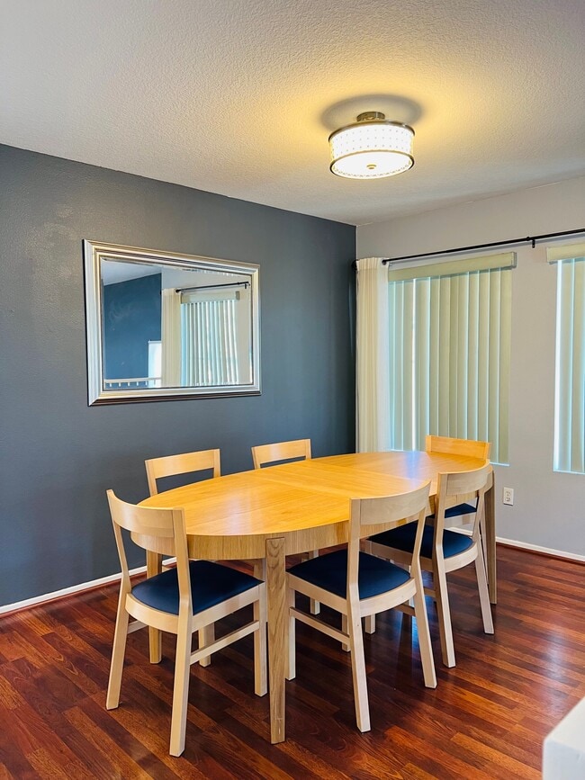 Dining Area - 23148 Colony Park Dr
